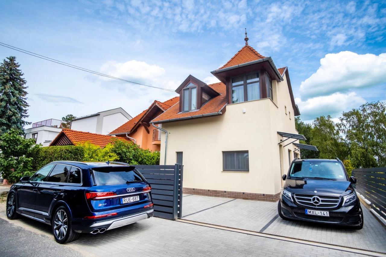 Kiss-Henézi Guest House Keszthely Exterior foto